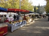 les stands tôt le matin